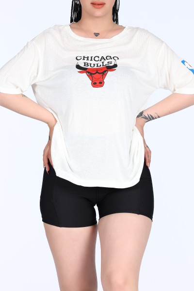 Beyaz Chicago Bulls Baskılı Oversize Bayan Tişört 11132